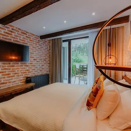 The Owl's Nest 2 * Welingrad